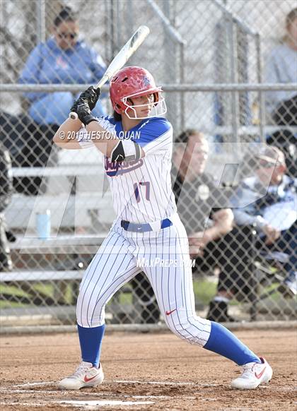 Thumbnail 2 in Mater Dei @ Los Alamitos photogallery.