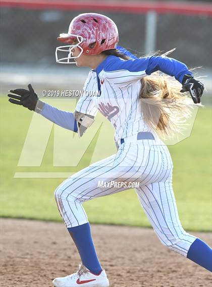 Thumbnail 3 in Mater Dei @ Los Alamitos photogallery.
