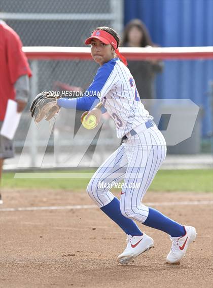 Thumbnail 3 in Mater Dei @ Los Alamitos photogallery.