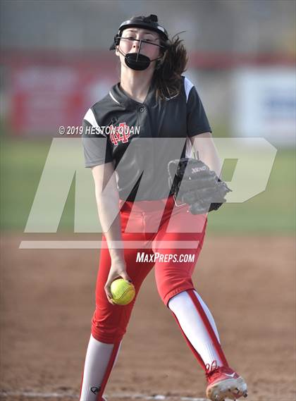 Thumbnail 1 in Mater Dei @ Los Alamitos photogallery.