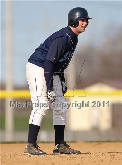 Thumbnail 1 in Eastridge vs. Rush-Henrietta photogallery.