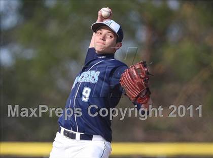 Thumbnail 1 in Eastridge vs. Rush-Henrietta photogallery.