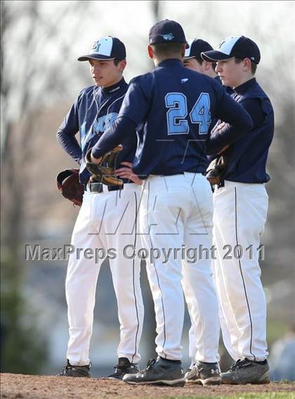 Thumbnail 2 in Eastridge vs. Rush-Henrietta photogallery.