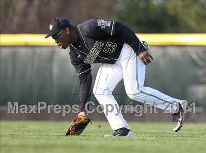 Thumbnail 1 in Eastridge vs. Rush-Henrietta photogallery.