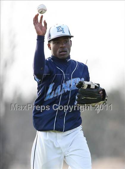 Thumbnail 2 in Eastridge vs. Rush-Henrietta photogallery.