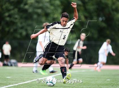 Thumbnail 2 in Howell North @ DeSmet Jesuit photogallery.