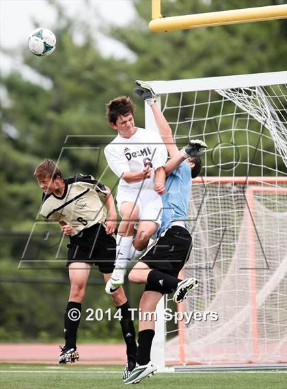 Thumbnail 3 in Howell North @ DeSmet Jesuit photogallery.