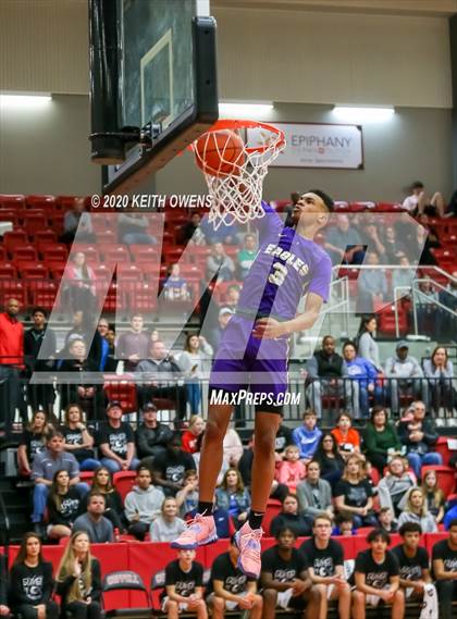 Thumbnail 2 in Richardson vs. Guyer  (UIL 6A Area Playoff) photogallery.