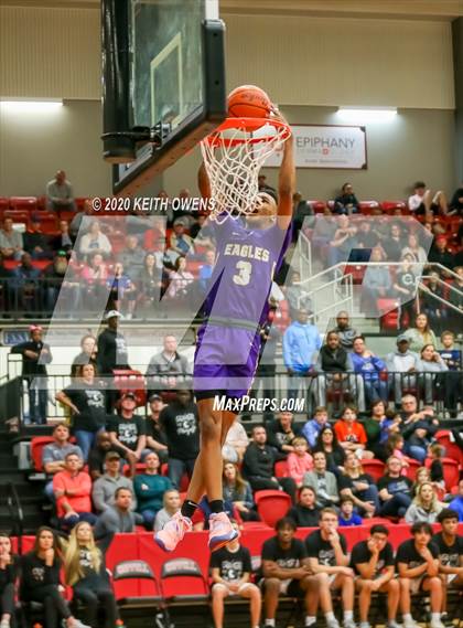 Thumbnail 1 in Richardson vs. Guyer  (UIL 6A Area Playoff) photogallery.
