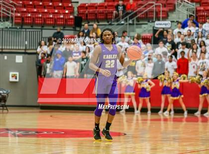 Thumbnail 2 in Richardson vs. Guyer  (UIL 6A Area Playoff) photogallery.