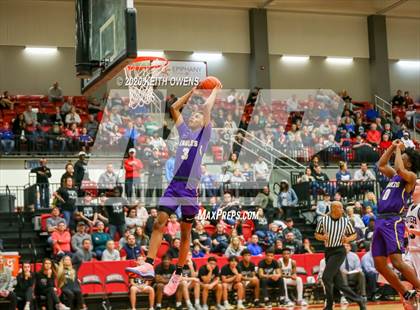 Thumbnail 2 in Richardson vs. Guyer  (UIL 6A Area Playoff) photogallery.