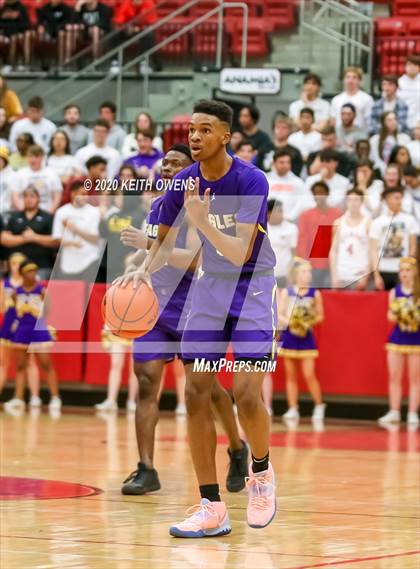 Thumbnail 1 in Richardson vs. Guyer  (UIL 6A Area Playoff) photogallery.