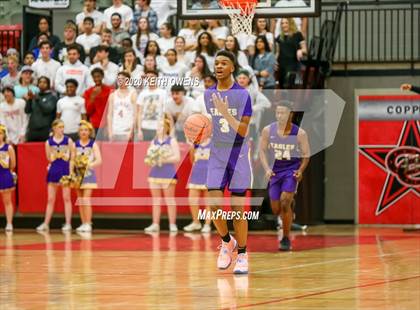 Thumbnail 3 in Richardson vs. Guyer  (UIL 6A Area Playoff) photogallery.