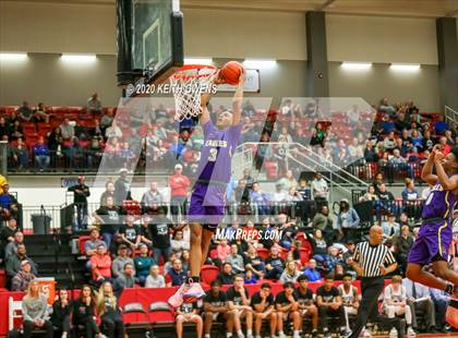 Thumbnail 3 in Richardson vs. Guyer  (UIL 6A Area Playoff) photogallery.