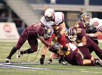 Thumbnail 3 in Fairfield vs. Argyle (UIL 3A Division 2 Final) photogallery.