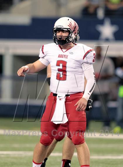 Thumbnail 2 in Fairfield vs. Argyle (UIL 3A Division 2 Final) photogallery.