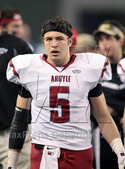 Thumbnail 3 in Fairfield vs. Argyle (UIL 3A Division 2 Final) photogallery.