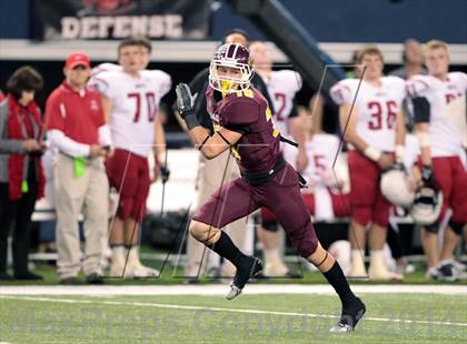 Thumbnail 2 in Fairfield vs. Argyle (UIL 3A Division 2 Final) photogallery.