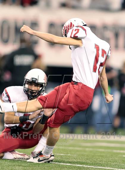 Thumbnail 2 in Fairfield vs. Argyle (UIL 3A Division 2 Final) photogallery.