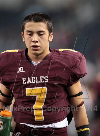 Thumbnail 2 in Fairfield vs. Argyle (UIL 3A Division 2 Final) photogallery.