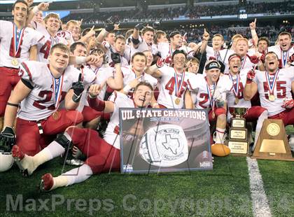 Thumbnail 2 in Fairfield vs. Argyle (UIL 3A Division 2 Final) photogallery.