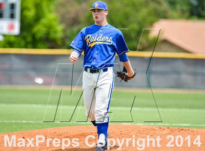 Thumbnail 3 in Sunnyvale vs Farmersville (UIL 2A Regional Quarterfinal Playoff) photogallery.