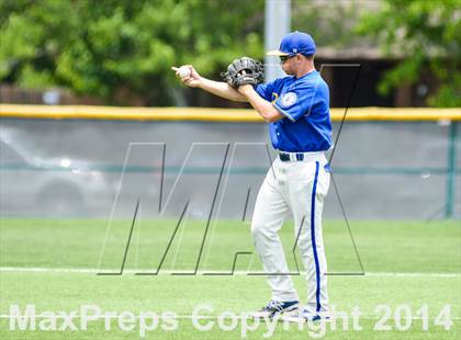 Thumbnail 2 in Sunnyvale vs Farmersville (UIL 2A Regional Quarterfinal Playoff) photogallery.