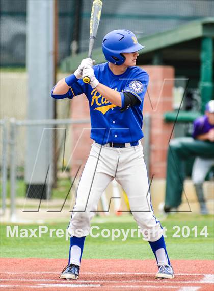 Thumbnail 3 in Sunnyvale vs Farmersville (UIL 2A Regional Quarterfinal Playoff) photogallery.
