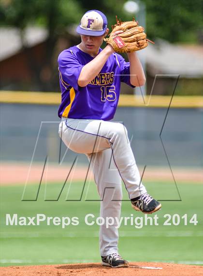 Thumbnail 3 in Sunnyvale vs Farmersville (UIL 2A Regional Quarterfinal Playoff) photogallery.