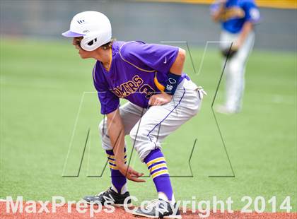 Thumbnail 1 in Sunnyvale vs Farmersville (UIL 2A Regional Quarterfinal Playoff) photogallery.