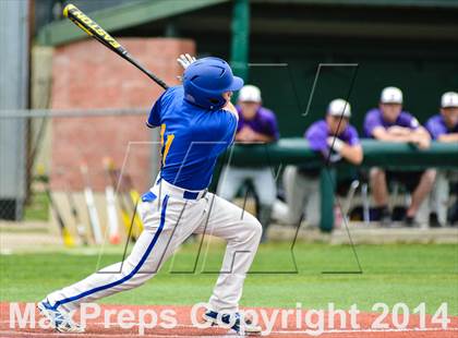 Thumbnail 1 in Sunnyvale vs Farmersville (UIL 2A Regional Quarterfinal Playoff) photogallery.