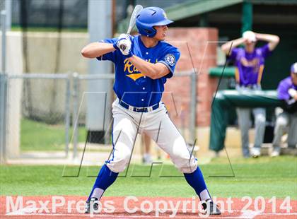 Thumbnail 1 in Sunnyvale vs Farmersville (UIL 2A Regional Quarterfinal Playoff) photogallery.