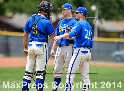 Thumbnail 3 in Sunnyvale vs Farmersville (UIL 2A Regional Quarterfinal Playoff) photogallery.