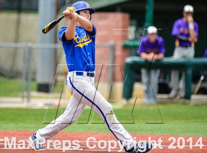 Thumbnail 1 in Sunnyvale vs Farmersville (UIL 2A Regional Quarterfinal Playoff) photogallery.