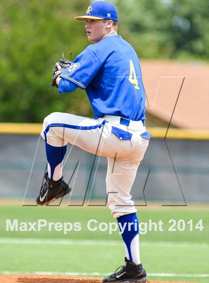 Thumbnail 2 in Sunnyvale vs Farmersville (UIL 2A Regional Quarterfinal Playoff) photogallery.