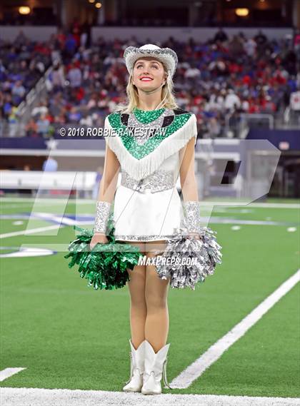 Thumbnail 2 in West Brook vs. Longview (UIL 6A Division 2 Championship) photogallery.