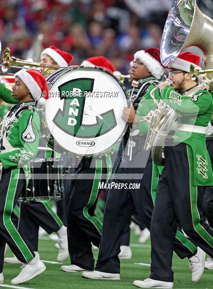 Thumbnail 1 in West Brook vs. Longview (UIL 6A Division 2 Championship) photogallery.