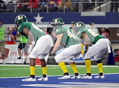 Thumbnail 2 in West Brook vs. Longview (UIL 6A Division 2 Championship) photogallery.
