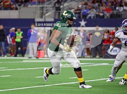 Thumbnail 3 in West Brook vs. Longview (UIL 6A Division 2 Championship) photogallery.