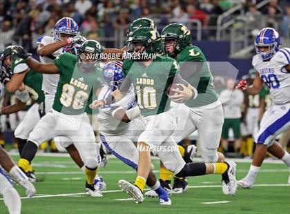 Thumbnail 2 in West Brook vs. Longview (UIL 6A Division 2 Championship) photogallery.