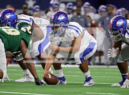 Thumbnail 1 in West Brook vs. Longview (UIL 6A Division 2 Championship) photogallery.
