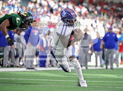 Thumbnail 1 in West Brook vs. Longview (UIL 6A Division 2 Championship) photogallery.