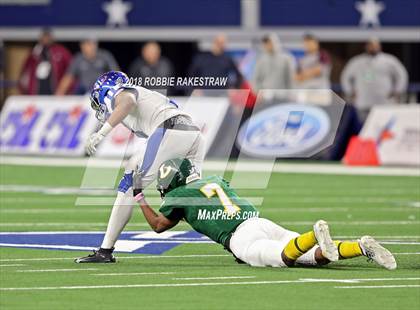 Thumbnail 1 in West Brook vs. Longview (UIL 6A Division 2 Championship) photogallery.