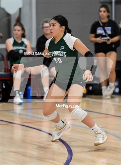 Thumbnail 3 in Marymount vs Riverside Secondary (CAN) (Nike Tournament of Champions) photogallery.