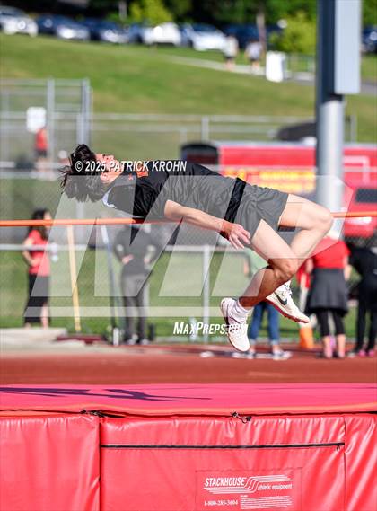Thumbnail 1 in Newport - Bellevue vs Juanita (High Jump) photogallery.