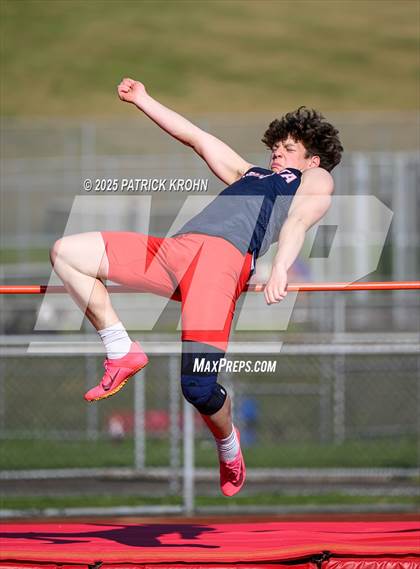 Thumbnail 3 in Newport - Bellevue vs Juanita (High Jump) photogallery.