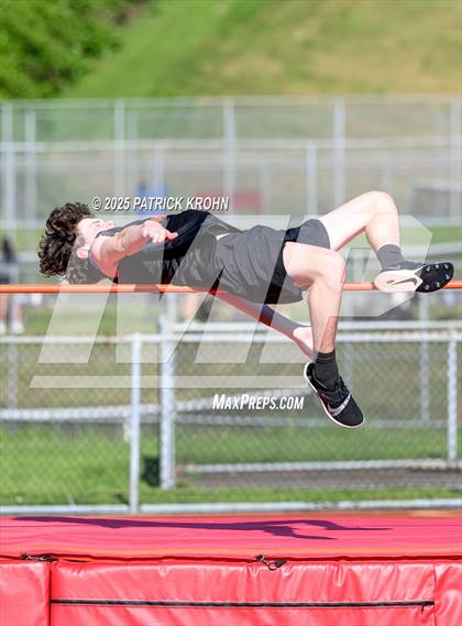 Thumbnail 3 in Newport - Bellevue vs Juanita (High Jump) photogallery.