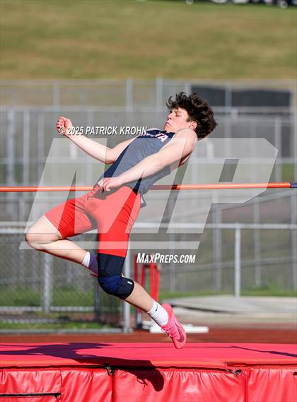 Thumbnail 2 in Newport - Bellevue vs Juanita (High Jump) photogallery.
