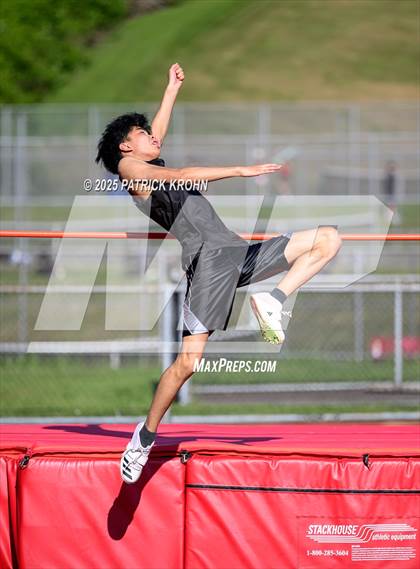 Thumbnail 3 in Newport - Bellevue vs Juanita (High Jump) photogallery.