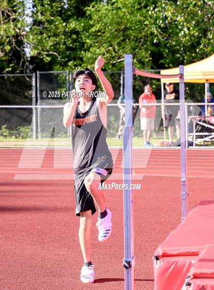 Thumbnail 3 in Newport - Bellevue vs Juanita (High Jump) photogallery.